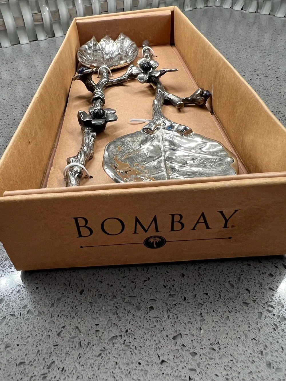 Bombay company amethyst